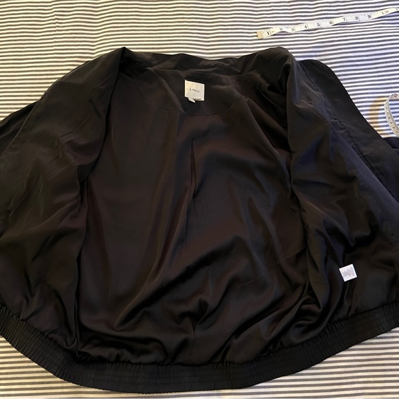 A. Moss Floral Embroidered Jacket, Size M - Picture 9 of 9